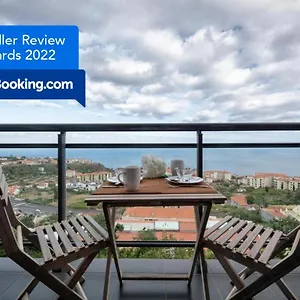 Reed's View Portugal